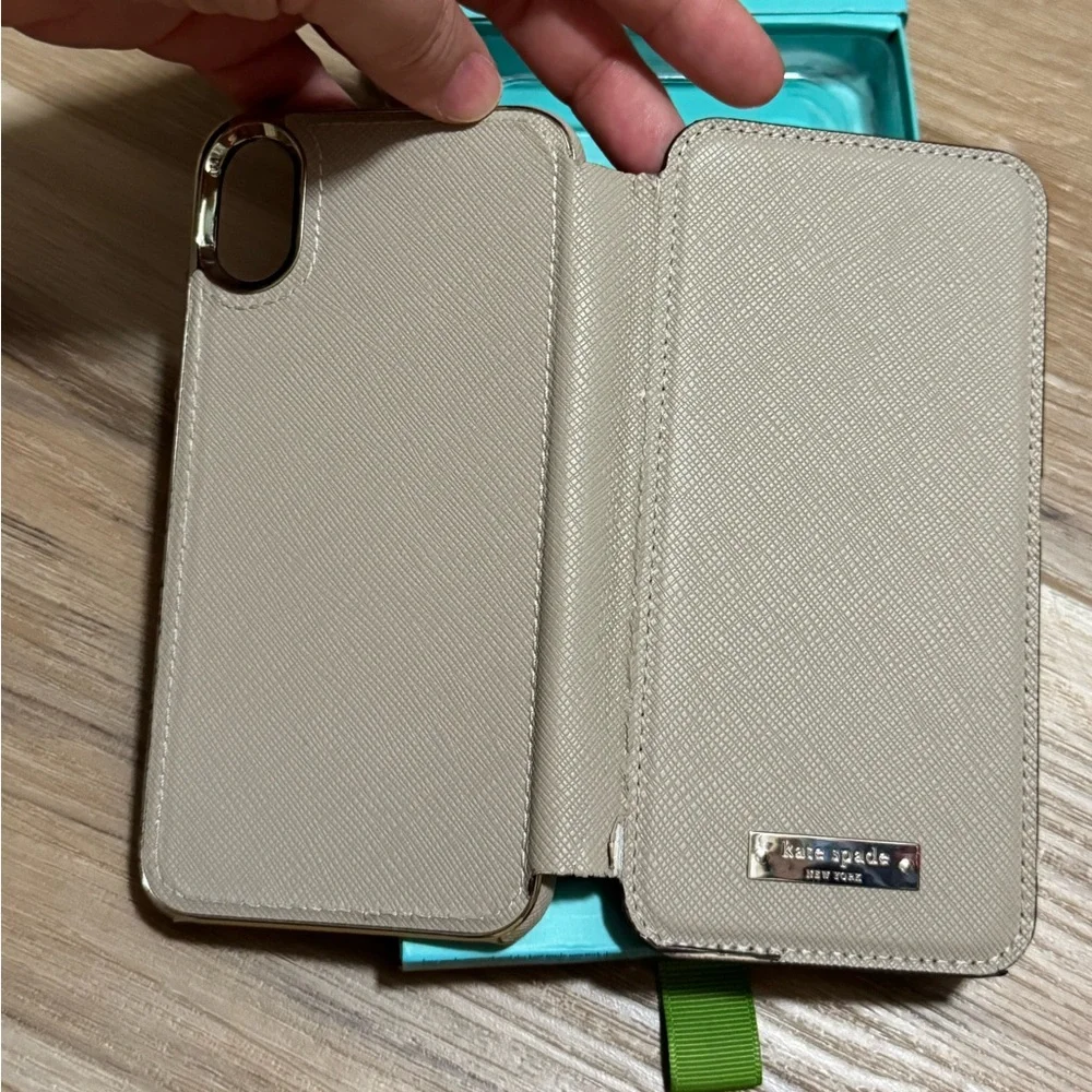 Kate spade folio case for iPhone XS & iPhone X